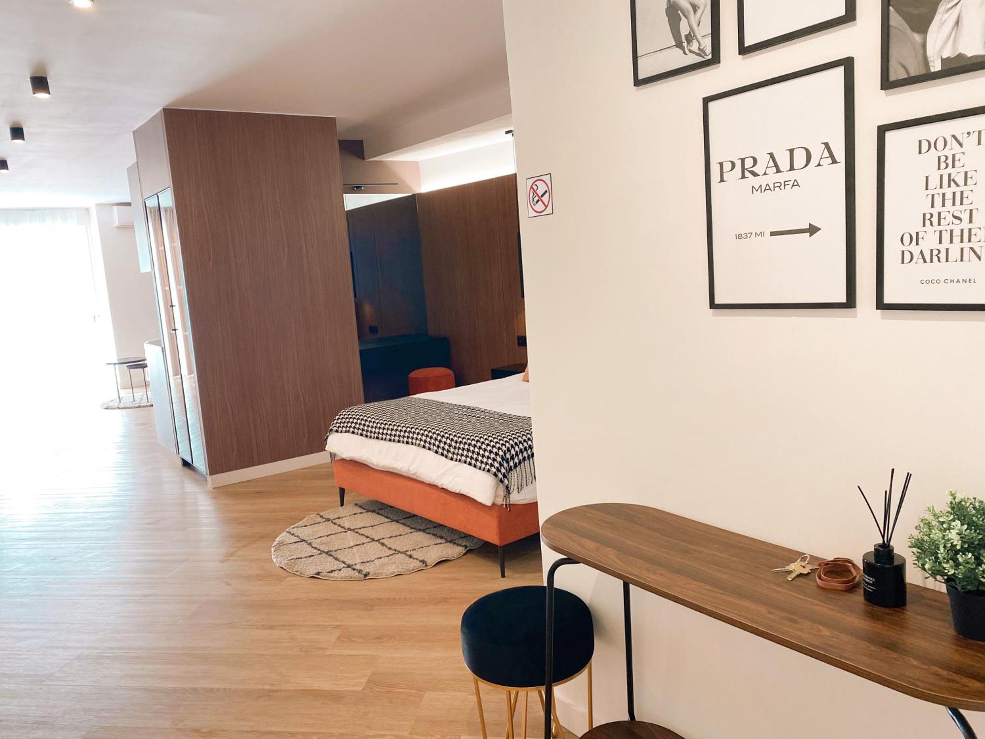 Zeus Apartment Torremolinos Ngoại thất bức ảnh
